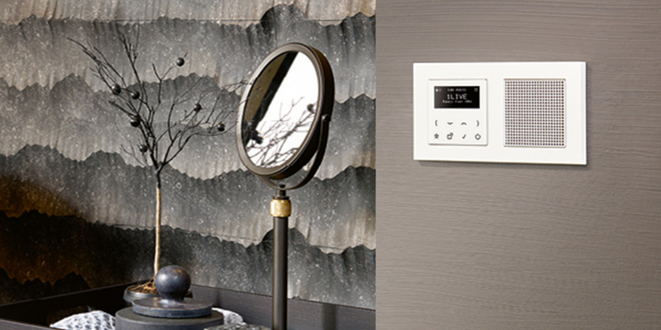 JUNG Smart Radio DAB+ bei SY Electric GmbH in Niederdorf