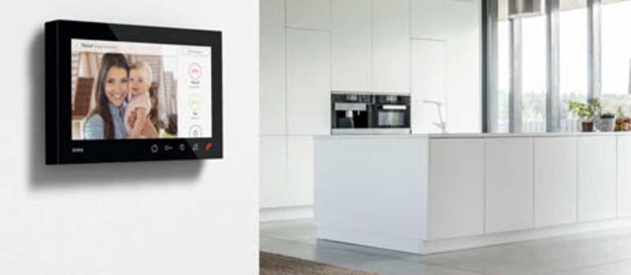 Gira Wohnungsstation bei SY Electric GmbH in Niederdorf