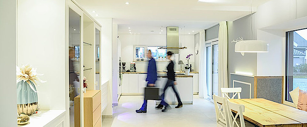 Präsenz­melder bei SY Electric GmbH in Niederdorf