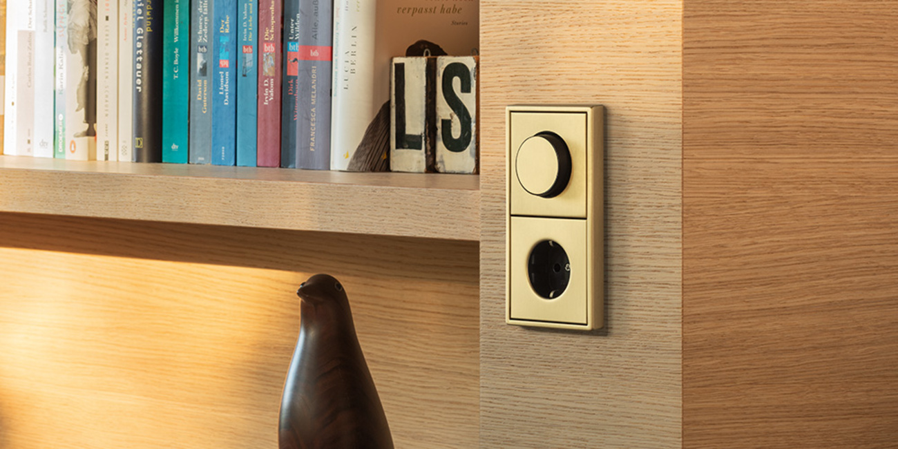 Drehdimmer-Abdeckungen bei SY Electric GmbH in Niederdorf